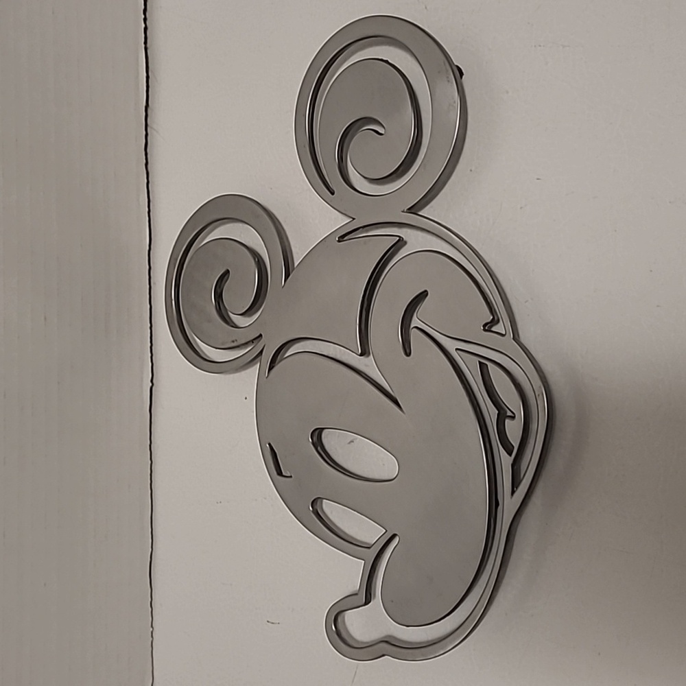 Disney Silver Mickey Mouse Face Wall Décor